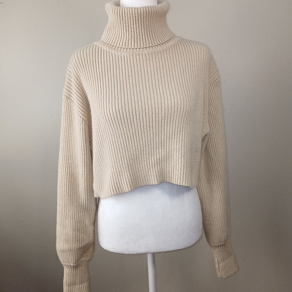 BAILEY ROSE CROPPED TURTLE NECK SWEATER,RIBBED, CREAM, WOMENS SIZE MEDIUM EUC